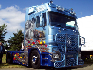 Картинка автомобили mercedes trucks
