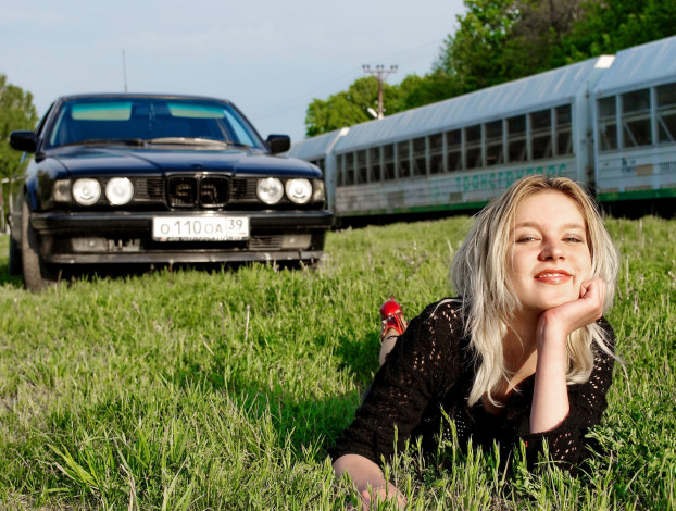 Обои картинки фото автомобили, авто, девушками