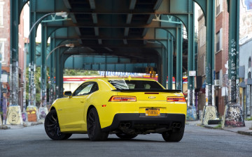 Картинка 2014-chevrolet-camaro-1le автомобили camaro