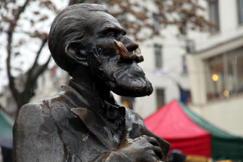 Картинка брюссель города -+памятники +скульптуры +арт-объекты