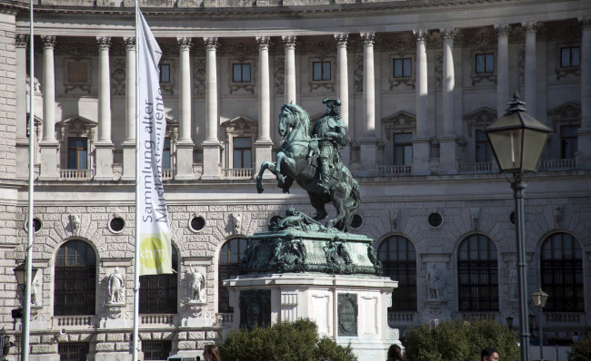 Обои картинки фото города, - памятники,  скульптуры,  арт-объекты, скульптура, австрия, вена
