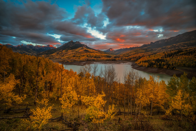 Обои картинки фото природа, реки, озера, река, лес