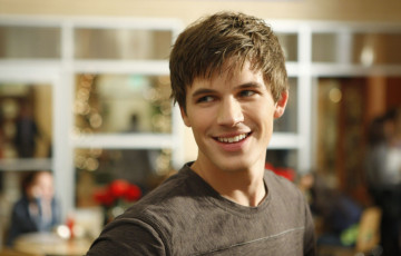 Картинка кино+фильмы 90210 беверли хилз улыбка лиам