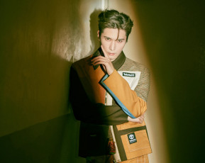 Картинка мужчины liu+haikuan лю хайкуань liu haikuan