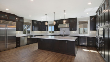 обоя интерьер, кухня, шкафы, холодильник, плита