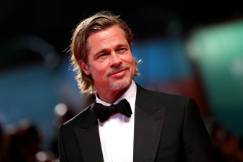 обоя мужчины, brad pitt, актер, костюм, бабочка