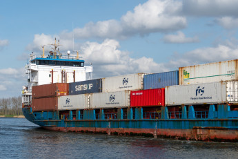 обоя корабли, грузовые суда, контейнеровоз