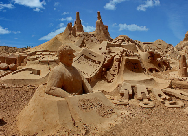 Обои картинки фото разное, фигуры, из, песка, льда, снега, песок, облака