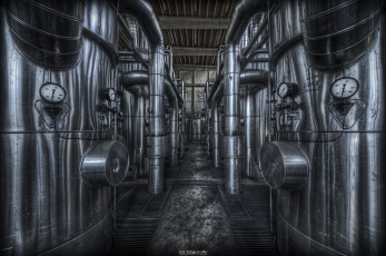 Картинка разное строительные инструменты запчасти механизмы трубы завод