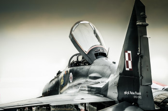 Картинка авиация боевые самолёты крыло хвост кабина