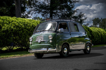 Картинка fiat+multipla автомобили fiat автошоу выставка автопробег