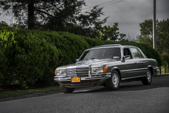 Картинка mercedes-benz+450sel+6 автомобили mercedes-benz автопробег выставка автошоу