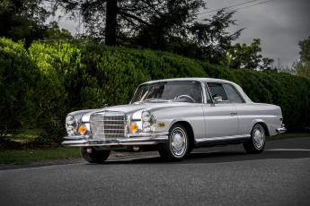 Картинка mercedes-benz+sec автомобили mercedes-benz автошоу выставка автопробег