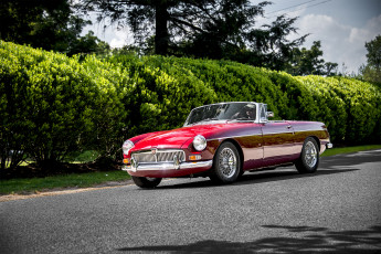 Картинка mg+mgb автомобили mg автопробег выставка автошоу