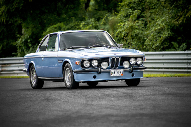 Обои картинки фото bmw 3, 0 cs, автомобили, bmw, автопробег, выставка, автошоу