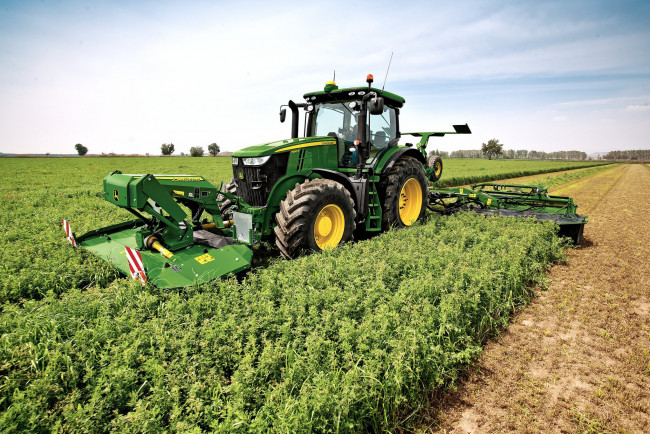 Обои картинки фото john deere 7r, техника, тракторы, поле, уборочная, трактор