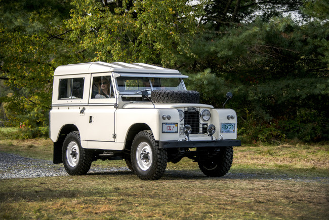 Обои картинки фото land rover series ii, автомобили, land-rover, автопробег, автошоу, выставка
