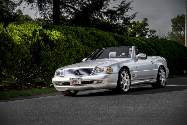 Обои картинки фото mercedes-benz 500sl, автомобили, mercedes-benz, автопробег, выставка, автошоу