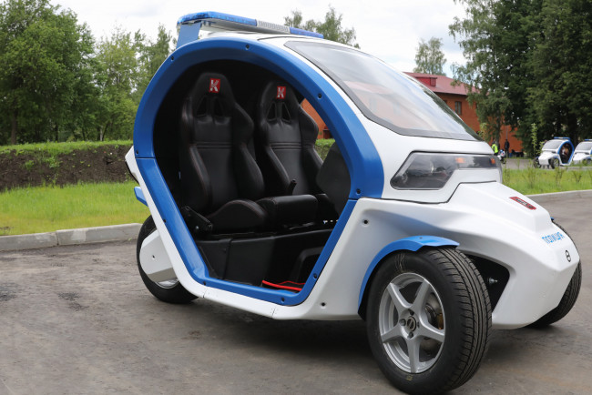 Обои картинки фото мотоциклы, трёхколёсные мотоциклы, iz