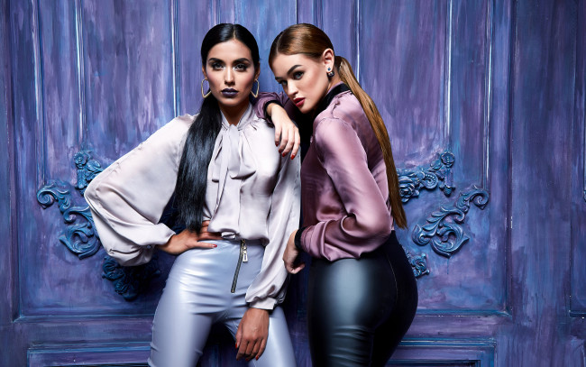 Обои картинки фото две девушки вместе, девушки, - группа девушек, красивая, супер, секси, няша, нежная, классная, модница, лапочка, мадам