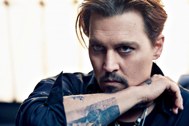 Обои картинки фото мужчины, johnny depp, тату