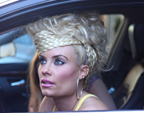 Картинка Nicole+Austin+Coco+T coco девушки прическа коса