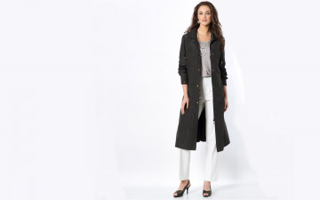 Картинка девушки -unsort+ брюнетки +шатенки бусы брюки шатенка плащ