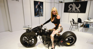 Картинка мотоциклы мото+с+девушкой девушки