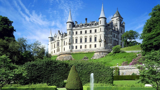 Обои картинки фото dunrobin castle, scotland, города, замок данробин , шотландия,  великобритания, dunrobin, castle