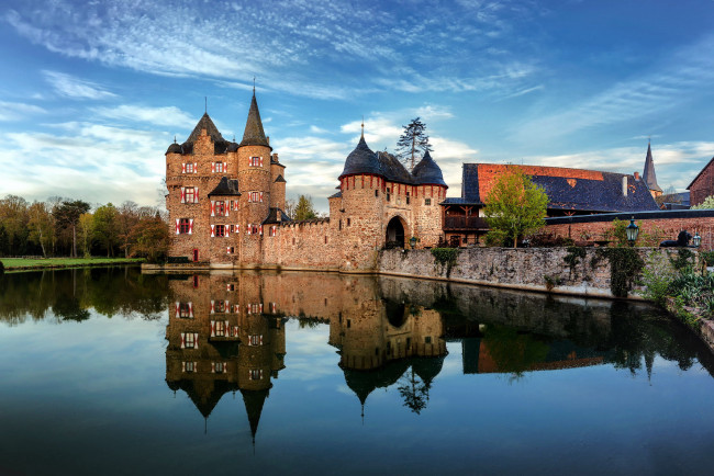 Обои картинки фото satzvey castle, города, замки германии, satzvey, castle