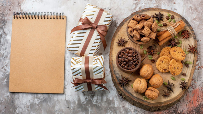 Обои картинки фото еда, пирожные,  кексы,  печенье, анис, орехи, печенье, ассорти, зерна, кофейные