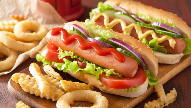 Обои картинки фото еда, бутерброды,  гамбургеры,  канапе, хот, доги, луковые, колечки