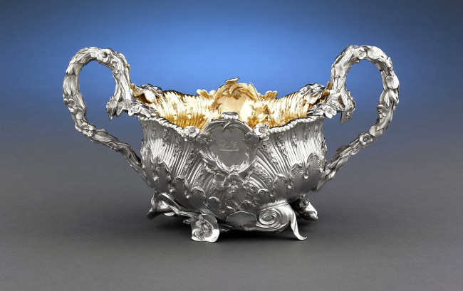 Обои картинки фото разное, посуда, столовые, приборы, кухонная, утварь, серебро, чаша, антиквариат