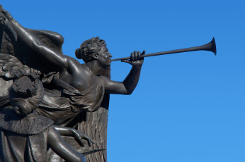 Картинка города памятники скульптуры арт объекты скульптура труба