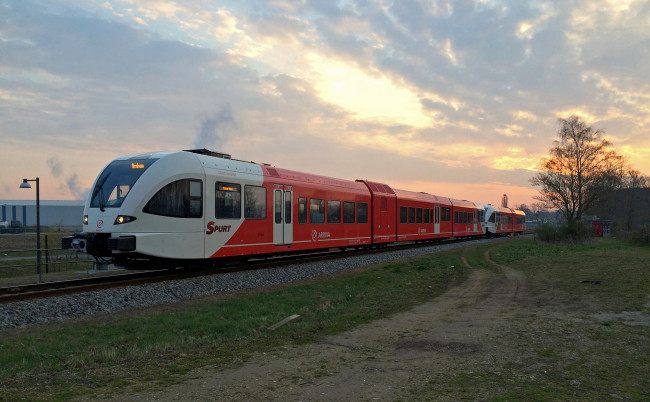 Обои картинки фото техника, поезда, состав, локомотив, рельсы