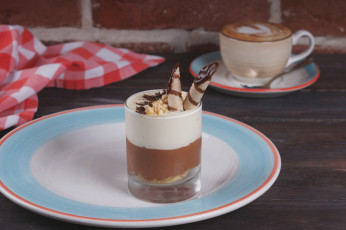 Картинка еда мороженое +десерты подача вкусно сладость стакан десерт