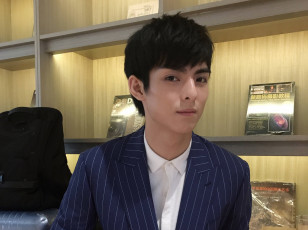 Картинка мужчины wang+hao+xuan ван хаосюань wang hao xuan