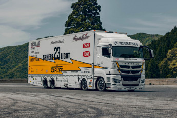 Картинка автомобили mitsubishi+trucks lbwk