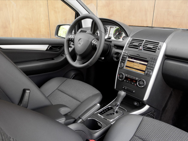 Обои картинки фото автомобили, спидометры, торпедо