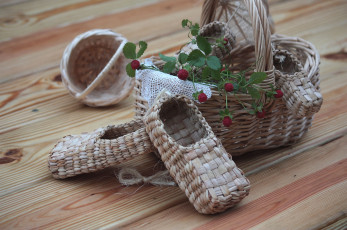 Картинка разное ремесла поделки рукоделие земляника лапти лукошко