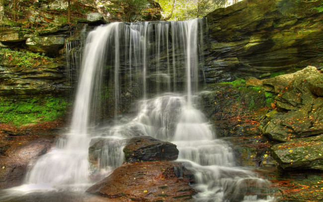 Обои картинки фото природа, водопады, вода, скала