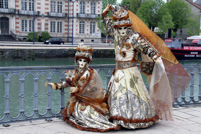 Обои картинки фото разное, маски, карнавальные, костюмы, венеция, карнавал