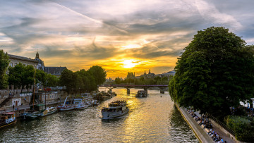 Картинка корабли порты+ +причалы река набережная причал суда