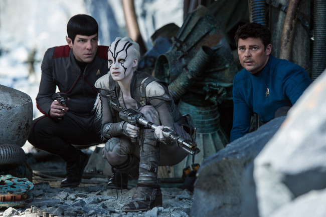 Обои картинки фото star trek beyond, кино фильмы, star, trek, beyond, кадр, фильм, роли, sofia, boutella, кино, фантастика, персонажи, сериал, серия, звёзды, путь, главные