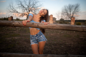 Картинка девушки -+брюнетки +шатенки девушка красивая супер секси няша нежная классная модница лапочка мадам