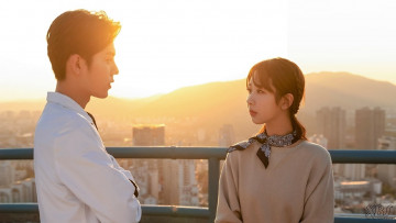 обоя кино фильмы, the oath of love, гу, вей, доктор, девушка, закат, разговор