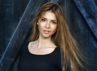 Картинка девушки -+брюнетки +шатенки модель блондинка лицо портрет брюнетка карие глаза длинные волосы cебастьян келер смотрит на зрителя ожерелье sebastian kohler