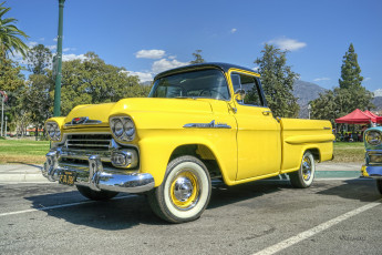 Картинка автомобили выставки+и+уличные+фото автошоу выставка