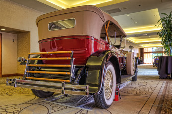 Картинка 1929+packard+dual-windshield+phaeton автомобили выставки+и+уличные+фото экспозиция музей