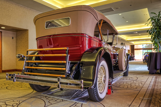 Обои картинки фото 1929 packard dual-windshield phaeton, автомобили, выставки и уличные фото, экспозиция, музей